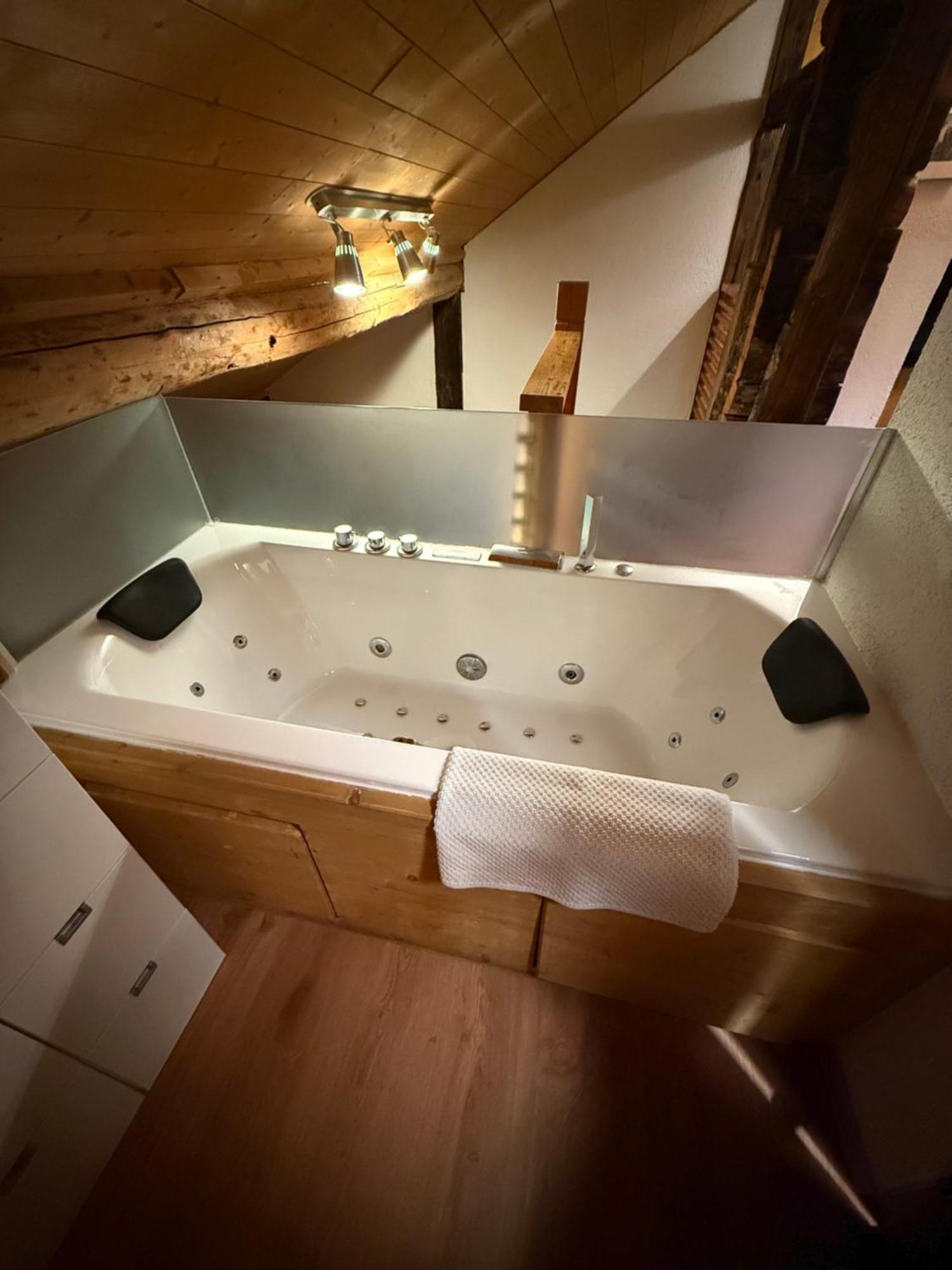 Alte Post Saas-Fee Apartment ภายนอก รูปภาพ